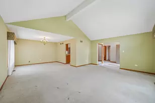 14006 Camden Dr, Orland Park, IL 60462 - Photo 4