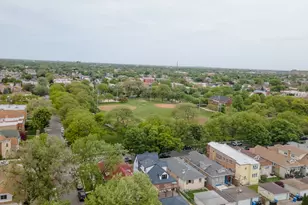 5455 W Roscoe St, Chicago, IL 60641 - Photo 20