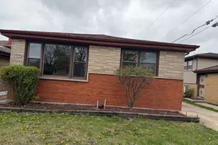 7514 S Trumbull Ave, Chicago, IL 60652 - Photo 1