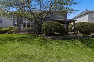761 Majestic Dr, Algonquin, IL 60102 - Photo 42