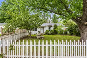 1619 Clover Ln, Champaign, IL 61821 - Photo 2