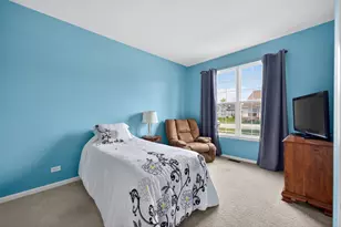 1682 Francis Dr, Pingree Grove, IL 60140 - Photo 12