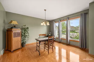 310 Flintlock Ct, Oswego, IL 60543 - Photo 12
