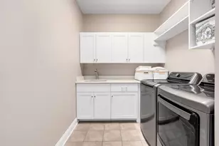 431 Skipping Stone Ln, Hinsdale, IL 60521 - Photo 20