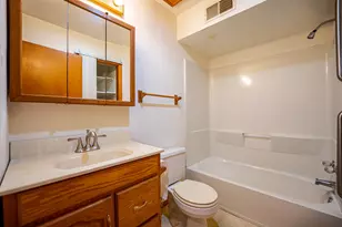 1407 Bolkinwood Dr, Freeport, IL 61032 - Photo 20