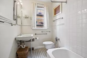 1585 Ridge Ave, Evanston, IL 60201 - Photo 16