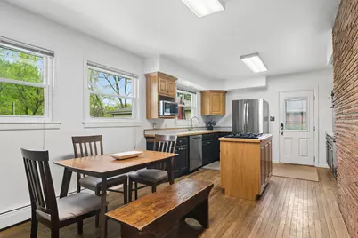 429 W Helen Road, Palatine, IL 60067 - Photo 6