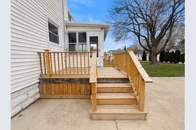 307 W 11th Street, Sterling, IL 61081 - Photo 22