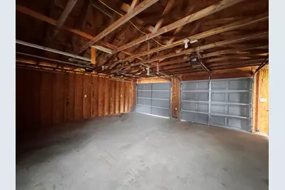 307 W 11th Street, Sterling, IL 61081 - Photo 26