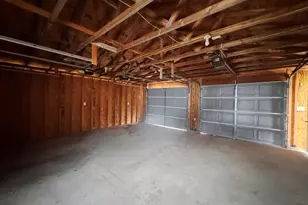 307 W 11th St, Sterling, IL 61081 - Photo 26