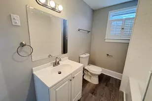 307 W 11th St, Sterling, IL 61081 - Photo 10