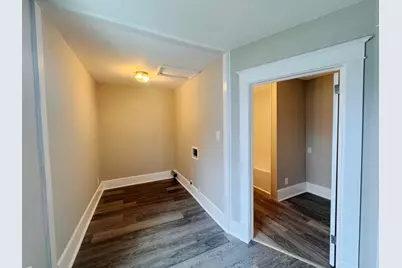307 W 11th Street, Sterling, IL 61081 - Photo 12
