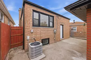 7140 W 64th St, Chicago, IL 60638 - Photo 26