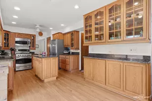 78 Forestview Ln, Aurora, IL 60502 - Photo 10
