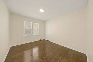 7321 S Rockwell St, Chicago, IL 60629 - Photo 14