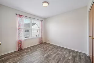 32481 Bakers Dr, Lakemoor, IL 60051 - Photo 14