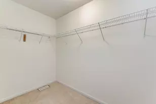 496 Bennett Dr, North Aurora, IL 60542 - Photo 24