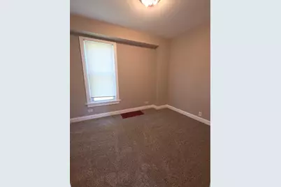 118 N Washington Street, Carpentersville, IL 60110 - Photo 4