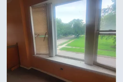 5258 S Emerald Avenue, Chicago, IL 60609 - Photo 24
