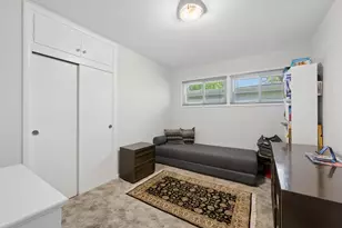 334 Southgate Dr, Northbrook, IL 60062 - Photo 14