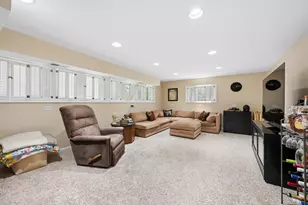 334 Southgate Dr, Northbrook, IL 60062 - Photo 16