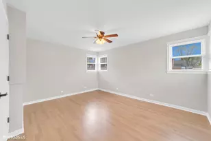 2112 Portsmouth Ave, Westchester, IL 60154 - Photo 12