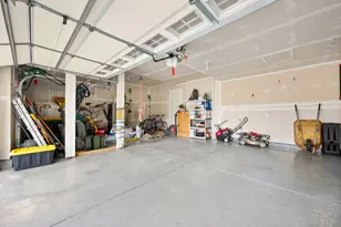620 Northgate Dr, Sycamore, IL 60178 - Photo 44