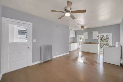 205 Casseday Avenue, Joliet, IL 60432 - Photo 18