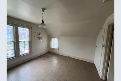 610 W Central Boulevard, Kewanee, IL 61443 - Photo 10