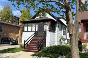 912 S Taylor Ave, Oak Park, IL 60304 - Photo 2