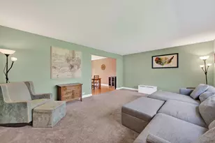 647 W Kimball Ave, Palatine, IL 60067 - Photo 4