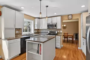 647 W Kimball Ave, Palatine, IL 60067 - Photo 14