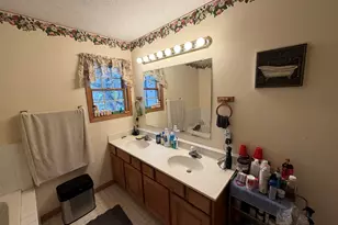 30636 Pebble Beach Cir, Genoa, IL 60135 - Photo 16