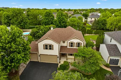 1000 Butterfield Circle E, Shorewood, IL 60404 - Photo 2