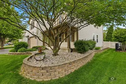 1000 Butterfield Circle E, Shorewood, IL 60404 - Photo 4