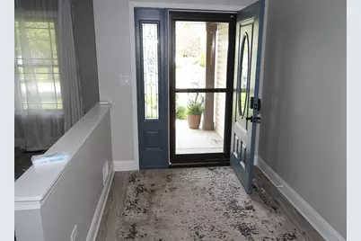 1000 Butterfield Circle E, Shorewood, IL 60404 - Photo 2