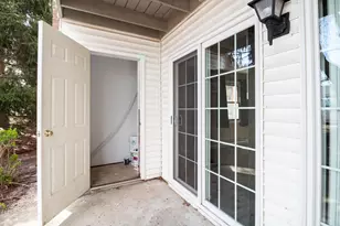 4303 W Shamrock Ln, McHenry, IL 60050 - Photo 16