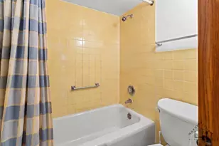 5440 W Windsor Ave, Chicago, IL 60630 - Photo 10