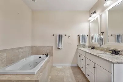5310 Baraboo Court, Davenport, IA 52804 - Photo 26
