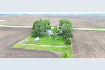 8994 Illinois Route 64, Sycamore, IL 60178 - Photo 36