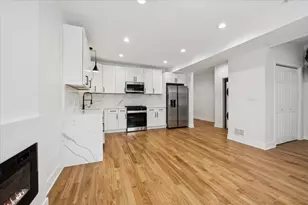2002 W Huron St, Chicago, IL 60612 - Photo 42