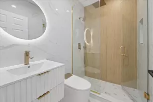 2002 W Huron St, Chicago, IL 60612 - Photo 58