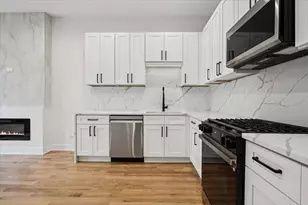 2002 W Huron St, Chicago, IL 60612 - Photo 52