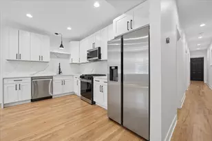 2002 W Huron St, Chicago, IL 60612 - Photo 30