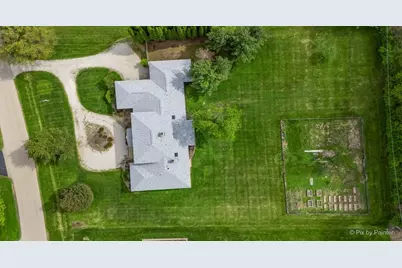 3N946 Babson Lane, Saint Charles, IL 60175 - Photo 4
