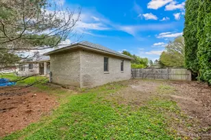 3N946 Babson Ln, Saint Charles, IL 60175 - Photo 64