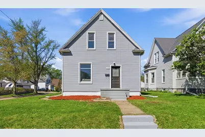 1927 14th Street, Moline, IL 61265 - Photo 1