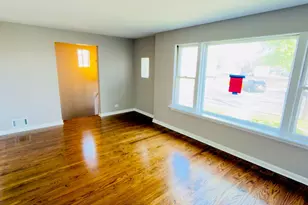 6542 W Windsor Ave, Berwyn, IL 60402 - Photo 2