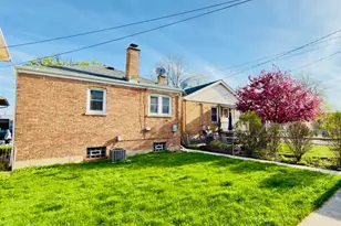 6542 W Windsor Ave, Berwyn, IL 60402 - Photo 10