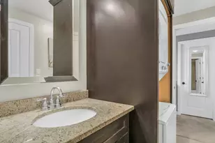 751 Dover Pl, Wheeling, IL 60090 - Photo 20